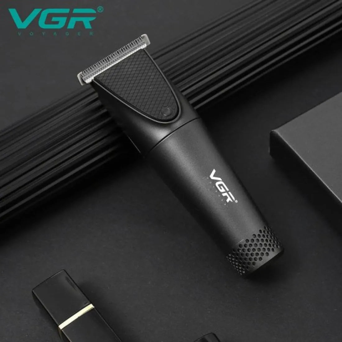 VGR V-925 Машинка За Подстригване – Компактна, Тиха и Мощна